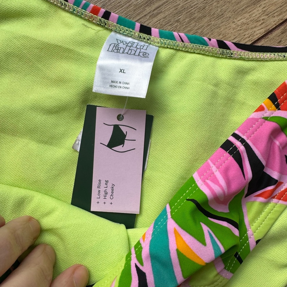 Wild Fable Vibrant Leaf Print Bikini - Picture 4 of 6